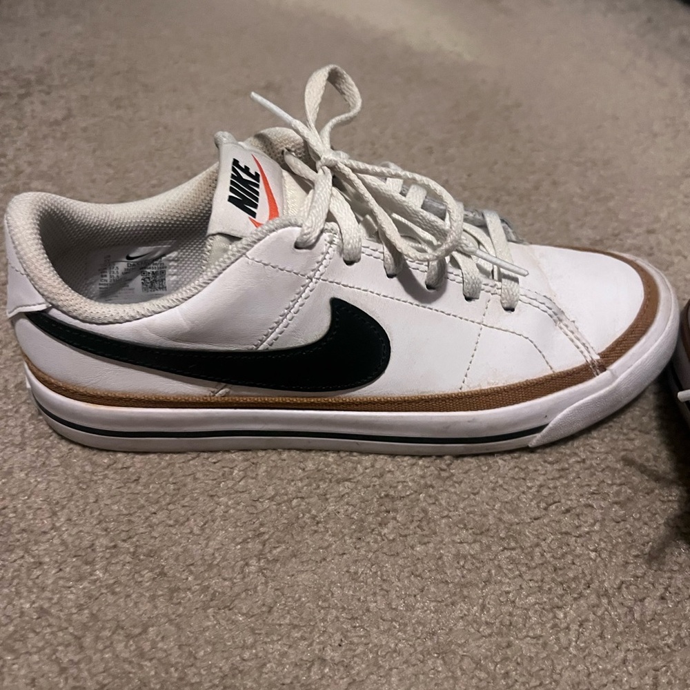 Nike Kids Shoes White and Black